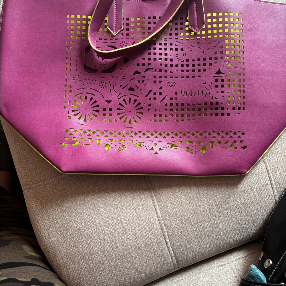 Laser edge Tote Bag